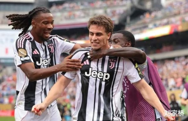 Juventus tìm kiếm thanh kiếm, 