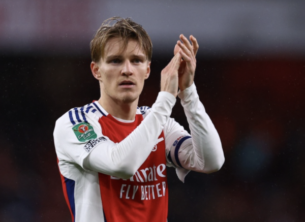 Odegao nồng nhiệt chào đón Zubimendi đến Arsenal